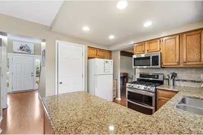 6323 Foxwood Court, Liberty Township, OH 45044 - Photo 8