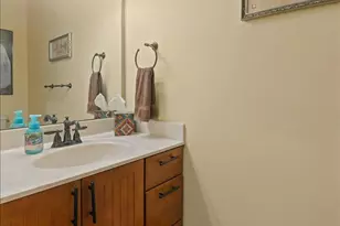 820 Indian Lakes Blvd, Washington Township, OH 45113 - Photo 34