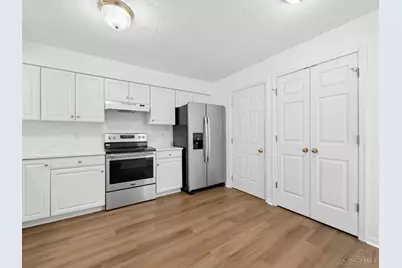 4186 E Village Drive, Mason, OH 45040 - Photo 10