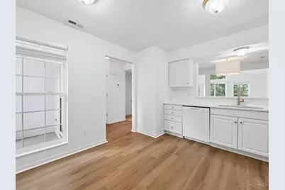 4186 E Village Drive, Mason, OH 45040 - Photo 12