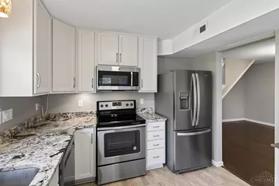 5574 Regimental Pl, Cincinnati, OH 45239 - Photo 20