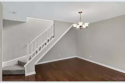 5574 Regimental Pl, Cincinnati, OH 45239 - Photo 14