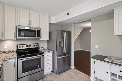 5574 Regimental Pl, Cincinnati, OH 45239 - Photo 22