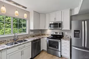 5574 Regimental Pl, Cincinnati, OH 45239 - Photo 16