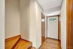 10667 Montgomery Rd, Montgomery, OH 45242 - Photo 2