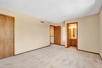 10667 Montgomery Road #13, Montgomery, OH 45242 - Photo 20