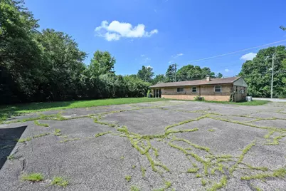 8038 Winton Road, Springfield Township, OH 45224 - Photo 8