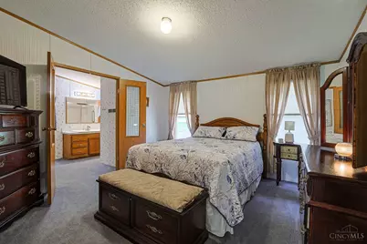 4096 Camden West Elkton Road, Gratis Twp, OH 45064 - Photo 18