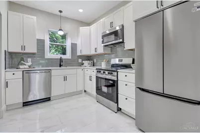 3020 Daytona, Cincinnati, OH 45211 - Photo 18