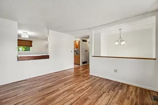 3250 New Year Dr, Cincinnati, OH 45251 - Photo 4