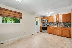 3250 New Year Dr, Colerain Township, OH 45251 - Photo 8