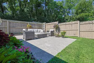 1753 William Howard Taft Rd, Cincinnati, OH 45206 - Photo 28