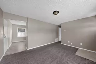 3298 Niagara St, Colerain Township, OH 45251 - Photo 6