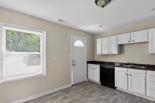 3298 Niagara St, Colerain Township, OH 45251 - Photo 8