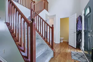 7218 Ruwes Oak Dr, Green Township, OH 45248 - Photo 4