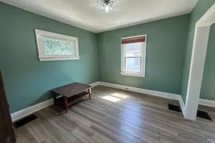 7565 Ross Ave, Springfield Township, OH 45237 - Photo 10