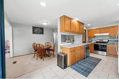 1733 Beaver Creek Lane, Kettering, OH 45429 - Photo 14