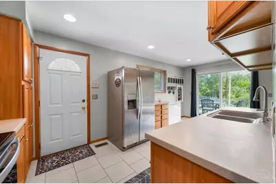 1733 Beaver Creek Lane, Kettering, OH 45429 - Photo 10