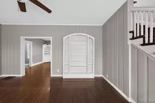 2717 W North Bend Rd, Cincinnati, OH 45239 - Photo 10