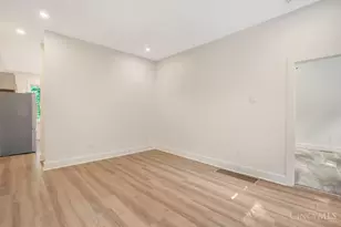 671 Delhi Ave, Cincinnati, OH 45204 - Photo 8