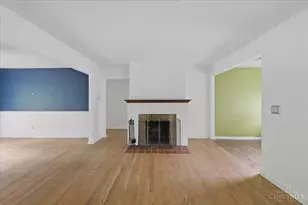 5246 Shepherd Rd, Cincinnati, OH 45223 - Photo 8