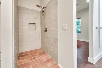 320 Seitz Street, Cincinnati, OH 45202 - Photo 18