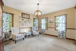 185 Woods Edge Ct, Union Twp, OH 45177 - Photo 8
