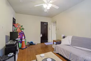 2724 Stratford Ave, Cincinnati, OH 45220 - Photo 10