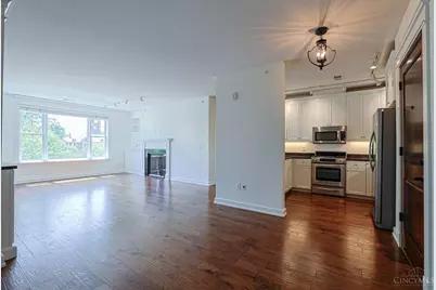 3901 West Street #208, Mariemont, OH 45227 - Photo 4