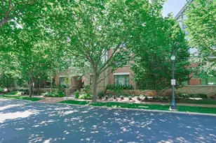 3901 West St, Mariemont, OH 45227 - Photo 2