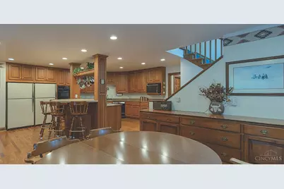 220 Linden Drive, Wyoming, OH 45215 - Photo 16