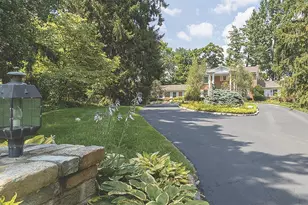 220 Linden Dr, Wyoming, OH 45215 - Photo 48