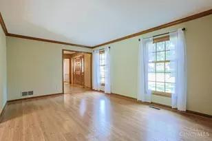 9429 Stonecrest Ct, Symmes Township, OH 45249 - Photo 14