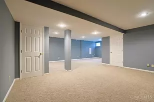 9429 Stonecrest Ct, Symmes Township, OH 45249 - Photo 34