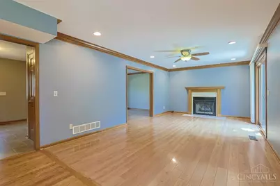 9429 Stonecrest Court, Symmes Township, OH 45249 - Photo 10
