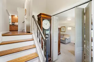 526 Chisholm Trail, Wyoming, OH 45215 - Photo 6