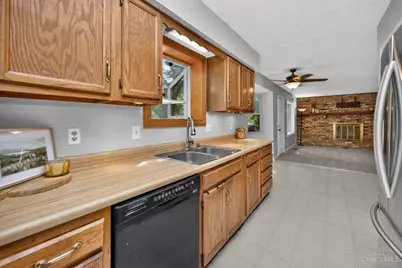 5889 Wade Road, Miami Township, OH 45150 - Photo 24