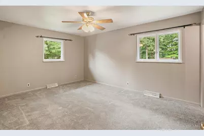 10789 Kinglet Circle, Montgomery, OH 45249 - Photo 16