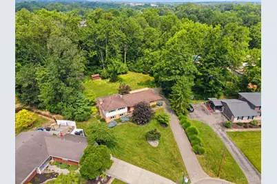 10789 Kinglet Circle, Montgomery, OH 45249 - Photo 2