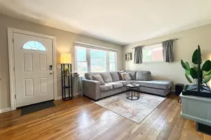 3927 Hemphill Way, Deer Park, OH 45236 - Photo 6