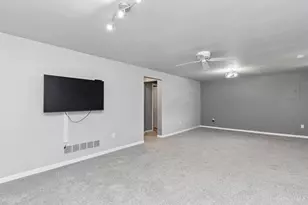 5477 Hanover Cir, Cincinnati, OH 45230 - Photo 20