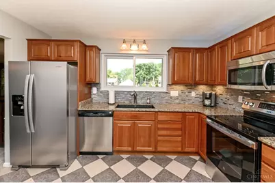 8004 Honeysuckle Lane, West Chester, OH 45069 - Photo 12