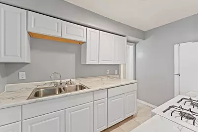10 Hartwell Court, Cincinnati, OH 45216 - Photo 8