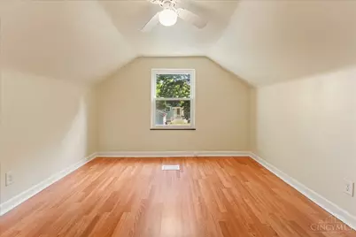 10 Hartwell Court, Cincinnati, OH 45216 - Photo 16