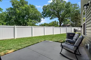 44 Wentworth Ln, Deer Park, OH 45236 - Photo 4