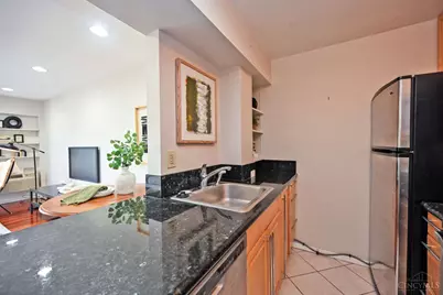 1815 Wm H Taft Road #701, Cincinnati, OH 45206 - Photo 10