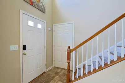 7212 Baltic Court, Newtown, OH 45244 - Photo 4