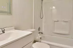 1446 Biloxi Dr, Springfield Township, OH 45231 - Photo 10