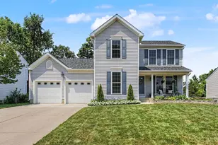 812 Oaktree Ct, Lebanon, OH 45036 - Photo 1