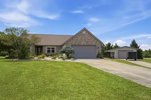 2814 Katie Dr, Turtle Creek Township, OH 45036 - Photo 8